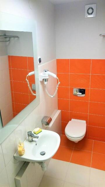 Фотографии Хостелы Hostel Kwadrans г. Гливице (Польша) №4 Фото Хостелы Hostel Kwadrans г. Гливице 4
