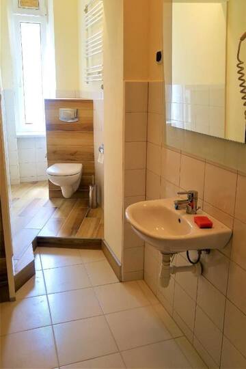 Фотографии Хостелы Hostel Kwadrans г. Гливице (Польша) №3 Фото Хостелы Hostel Kwadrans г. Гливице 3