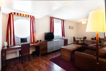 Фотографии Отель Qubus Hotel Gliwice г. Гливице (Польша) №2 Фото Отель Qubus Hotel Gliwice г. Гливице 2