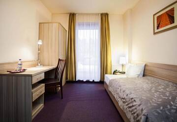Фото номера Одноместный номер Отель Hotel Arsenał г. Гливице 7