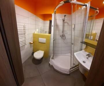 Фото номера Небольшой одноместный номер Отель Hotel Arsenał г. Гливице 3