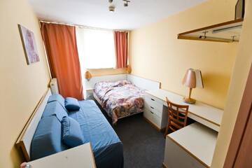 Фото номера Одноместный номер Хостелы Hostel Malinowski City г. Гливице 6