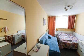 Фото номера Одноместный номер Хостелы Hostel Malinowski City г. Гливице 15