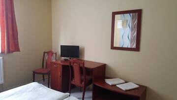 Фото номера Стандартный двухместный номер с 1 кроватью Отель Hotel Ava г. Гливице 7