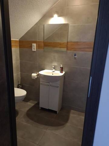 Фото номера Классический трехместный номер Хостелы M Hostel г. Гливице 8