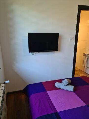 Фото номера Двухместный номер с 1 кроватью Хостелы M Hostel г. Гливице 8