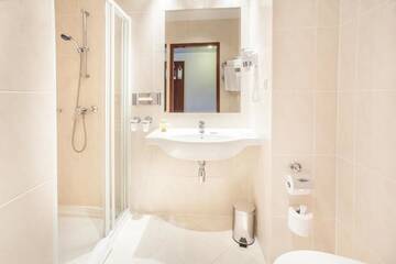 Фото номера Одноместный номер Отель Qubus Hotel Gliwice г. Гливице 9